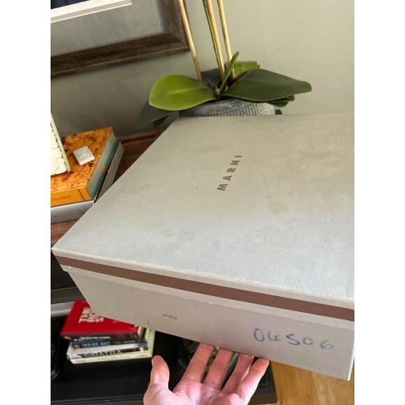 Marni Peep Toe Mary Jane Platform Pump Gray Brown Womens Size 7 - Picture 10 of 10